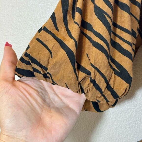 NWOT The Faithfull The Brand Marissa Leopard Wrap Dress Size 4 - Picture 4 of 11